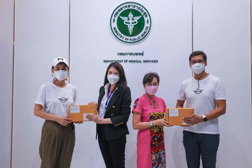 บีเอ็มดับเบิลยู กรุ๊ป ประเทศไทย จับมือกรมการแพทย์ ระดมพลังจิตอาสาร่วมส่งยาให้ผู้ป่วยโควิด-19 