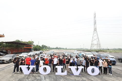วอลโว่ คาร์ จัดกิจกรรม VOLVO DRIVING EXPERIENCE 2022 ให้ลูกค้าร่วมสัมผัสและทดสอบการขับขี่แบบเหนือชั้นในรถยนต์วอลโว่ทุกรุ่น 
