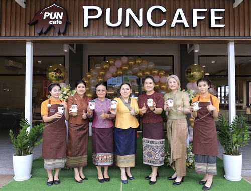 พันธุ์ไทย เดินหน้าขยายตลาด สปป.ลาว ผุด ปันคาเฟ่ สาขาใหม่ ดันยอดขายโต 2 เท่า ตั้งเป้าเปิดอีก 4 สาขาในปีนี้ 