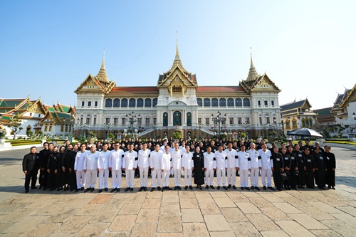 มิตซูบิชิ ร่วมเป็นเจ้าภาพ พระพิธีธรรมสวดพระอภิธรรมบำเพ็ญพระราชกุศลถวายพระบรมศพ สมเด็จพระนางเจ้าสิริกิติ์ พระบรมราชินีนาถ พระบรมราชชนนีพันปีหลวง