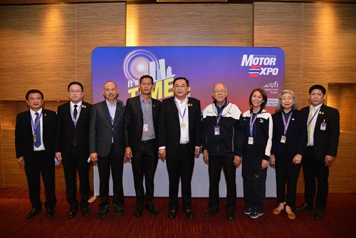 รัฐมนตรีประจำสำนักนายกรัฐมนตรี เยี่ยมชมงาน MOTOR EXPO 2022