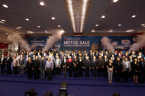 เริ่มแล้ว!!! Big MOTOR SALE 2023 ผนึกกำลังค่ายรถร่วมกระตุ้นเศรษฐกิจไทย นำเสนอยานยนต์หลากหลายและโปรโมชั่นคุ้มค่า อยากได้รถ...จบในงานเดียว