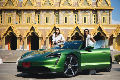 Porsche Taycan ตอบโจทย์ทุกเส้นทาง Lady Trip