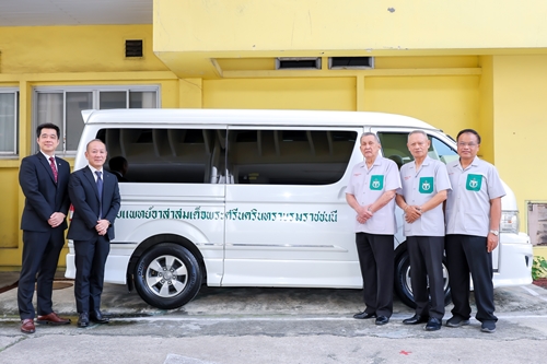 บริดจสโตนส่งมอบยางรถยนต์พร้อมบริการตรวจเช็กสภาพรถยนต์ให้มูลนิธิ พอ.สว. ส่งเสริมภารกิจด้านการแพทย์และการสาธารณสุข พร้อมยกระดับสังคมการเดินทางที่ปลอดภัย