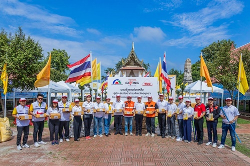 โตโยต้าและคณะบุคคลชมรมความร่วมมือโตโยต้าระดมความช่วยเหลือผู้ประสบอุทกภัย จังหวัดพระนครศรีอยุธยา ภายใต้แนวคิด “TOYOTA GIVING ขับเคลื่อนไทยให้ยั่งยืน"