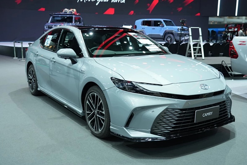 ตลาดรถยนต์เดือนกุมภาพันธ์ ชะลอตัว ยอดขาย 48,242 คัน ลดลง 2.17% โตโยต้ายอดขายสะสมสองเดือนรวม 40,238 คัน เติบโต 11.44%