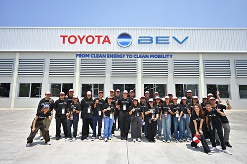 โตโยต้าเปิดบ้านครั้งที่ 3  นำสื่อมวลชนเยือนโรงงานโตโยต้าบ้านโพธิ์ 