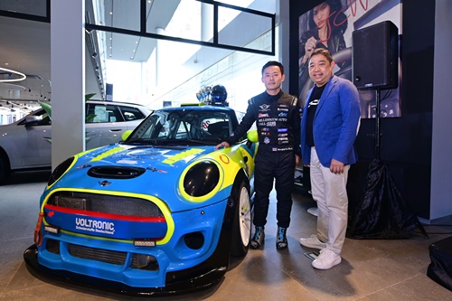 MINI MILLENNIUM AUTO อัพเดตทีมแข่งMILLENNIUM MOTORSPORT x MAGIK PROSHOP พร้อมเปิดตัวมาสคอต &lsquo;คูเปอร์&rsquo; อิงลิชบูลด็อกสุดน่ารัก สัญลักษณ์แห่งประเทศอังกฤษ