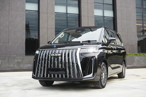 NEX เสริมทัพ EV เปิดตัว BAW M8 Flagship  เจาะตลาดครอบครัวและองค์กรยุคใหม่
