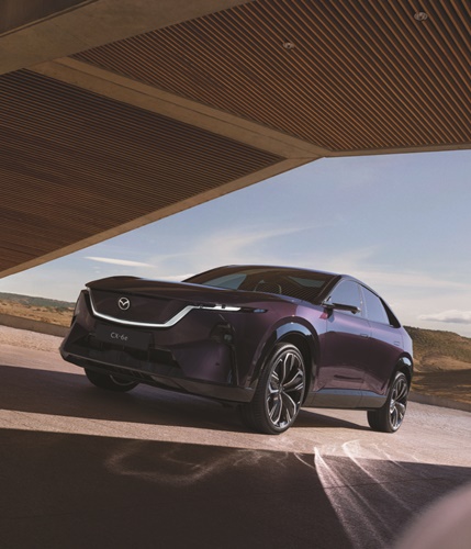 มาสด้าเปิดตัว THE ALL-ELECTRIC MAZDA CX-6e รถไฟฟ้าอเนกประสงค์อัจฉริยะสำหรับครอบครัว ถ่ายทอดเอกลักษณ์มาสด้าในยุคอีวีได้อย่างลงตัว